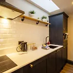 Lejlighed Le Mini Metro Ground Floor By I-stay *