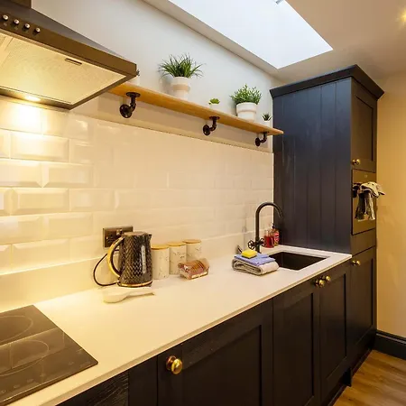 Apartment Le Mini Metro - Ground Floor *